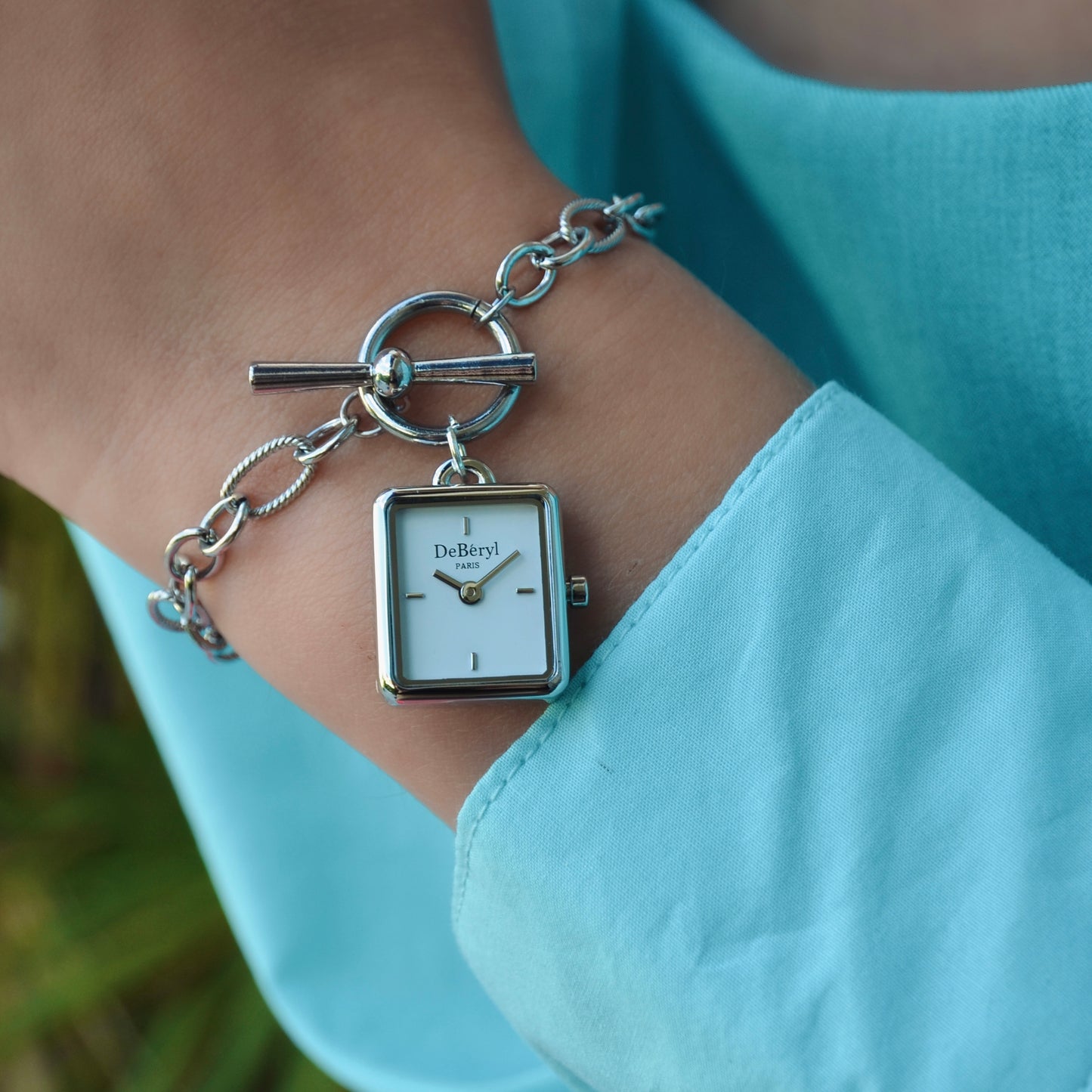 Montre bijou femme DeBéryl fabriquées sur-mesure à la main Paris en acier inoxydable argenté