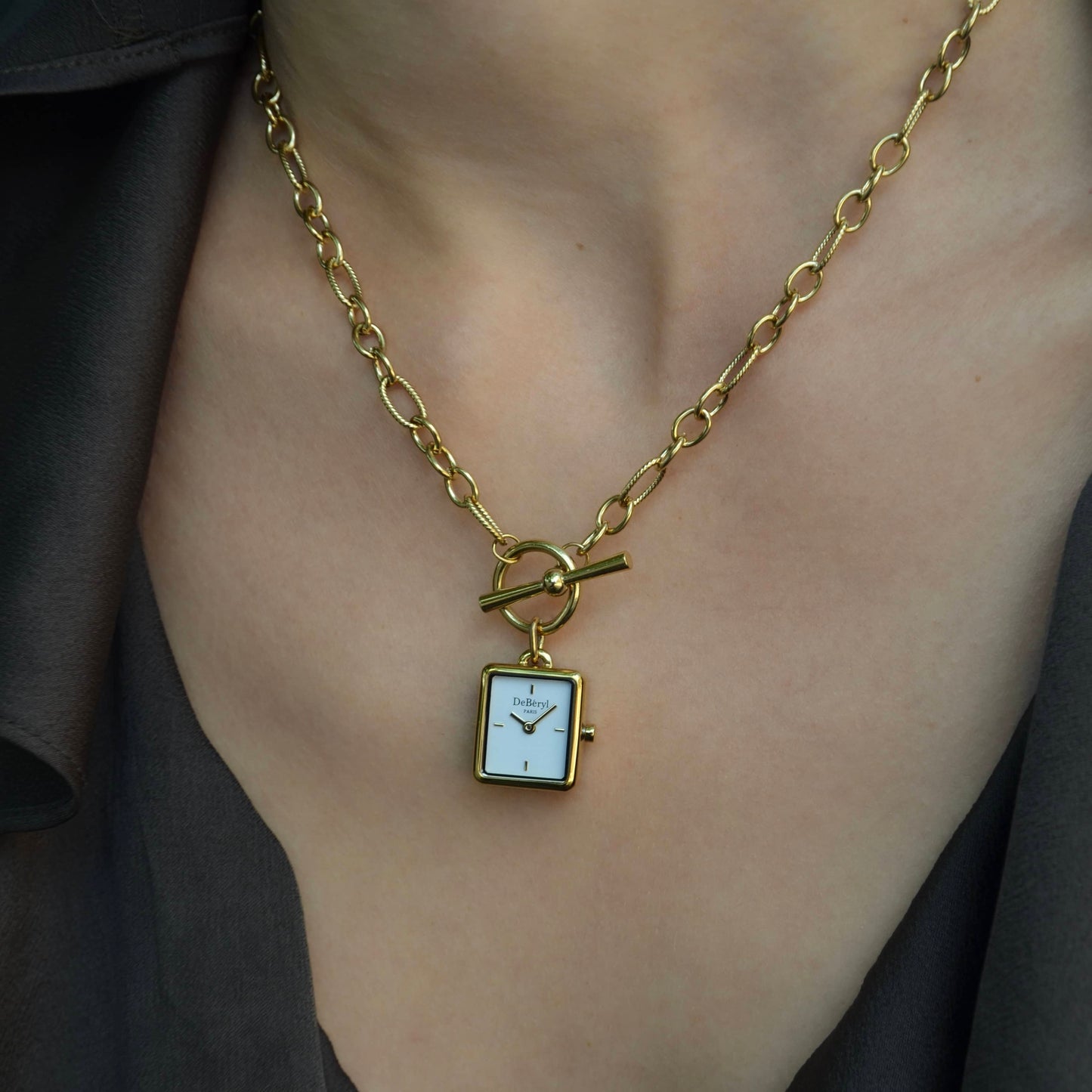 Pendentif original femme doré acier inoxydable DeBéryl assemblé à la main en France